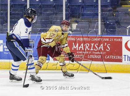 Thumbnail 3 in Boston College High vs. Seton Hall Prep (Notre Dame New Year's Invitational Semifinal) photogallery.