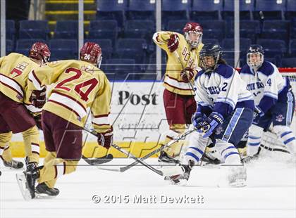 Thumbnail 1 in Boston College High vs. Seton Hall Prep (Notre Dame New Year's Invitational Semifinal) photogallery.