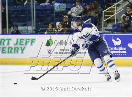 Thumbnail 3 in Boston College High vs. Seton Hall Prep (Notre Dame New Year's Invitational Semifinal) photogallery.