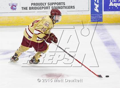Thumbnail 3 in Boston College High vs. Seton Hall Prep (Notre Dame New Year's Invitational Semifinal) photogallery.