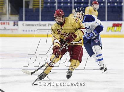 Thumbnail 1 in Boston College High vs. Seton Hall Prep (Notre Dame New Year's Invitational Semifinal) photogallery.