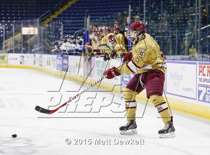Thumbnail 3 in Boston College High vs. Seton Hall Prep (Notre Dame New Year's Invitational Semifinal) photogallery.