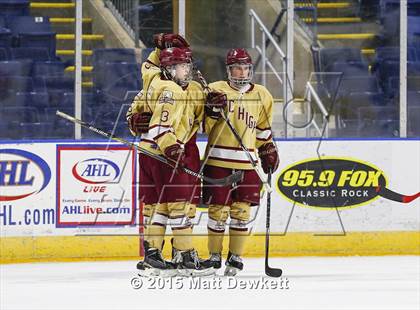 Thumbnail 3 in Boston College High vs. Seton Hall Prep (Notre Dame New Year's Invitational Semifinal) photogallery.