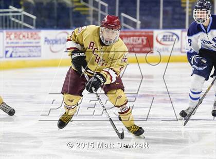Thumbnail 1 in Boston College High vs. Seton Hall Prep (Notre Dame New Year's Invitational Semifinal) photogallery.