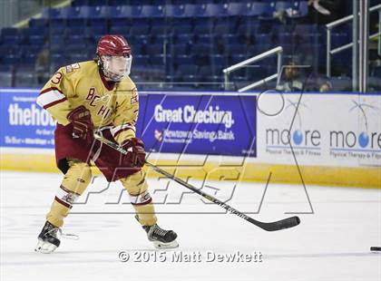 Thumbnail 2 in Boston College High vs. Seton Hall Prep (Notre Dame New Year's Invitational Semifinal) photogallery.