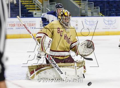 Thumbnail 3 in Boston College High vs. Seton Hall Prep (Notre Dame New Year's Invitational Semifinal) photogallery.