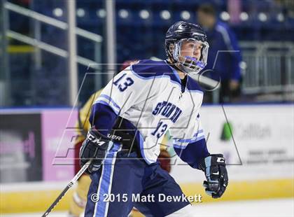Thumbnail 3 in Boston College High vs. Seton Hall Prep (Notre Dame New Year's Invitational Semifinal) photogallery.