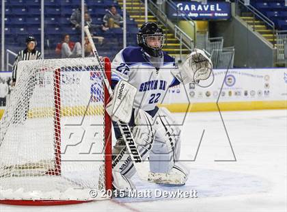 Thumbnail 2 in Boston College High vs. Seton Hall Prep (Notre Dame New Year's Invitational Semifinal) photogallery.