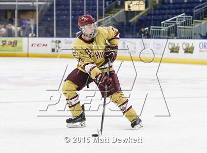 Thumbnail 2 in Boston College High vs. Seton Hall Prep (Notre Dame New Year's Invitational Semifinal) photogallery.