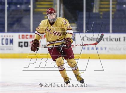 Thumbnail 3 in Boston College High vs. Seton Hall Prep (Notre Dame New Year's Invitational Semifinal) photogallery.