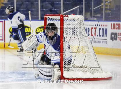 Thumbnail 1 in Boston College High vs. Seton Hall Prep (Notre Dame New Year's Invitational Semifinal) photogallery.
