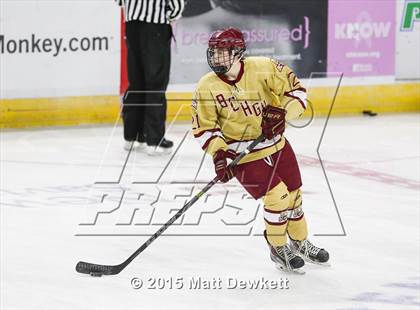 Thumbnail 3 in Boston College High vs. Seton Hall Prep (Notre Dame New Year's Invitational Semifinal) photogallery.