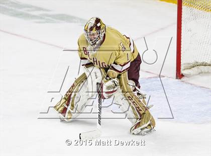 Thumbnail 2 in Boston College High vs. Seton Hall Prep (Notre Dame New Year's Invitational Semifinal) photogallery.