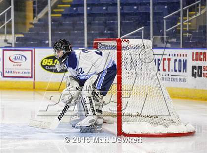 Thumbnail 3 in Boston College High vs. Seton Hall Prep (Notre Dame New Year's Invitational Semifinal) photogallery.