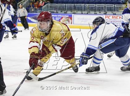 Thumbnail 2 in Boston College High vs. Seton Hall Prep (Notre Dame New Year's Invitational Semifinal) photogallery.