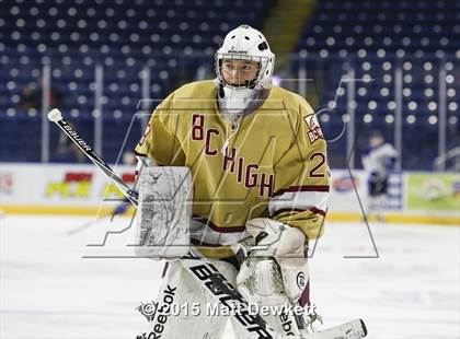 Thumbnail 2 in Boston College High vs. Seton Hall Prep (Notre Dame New Year's Invitational Semifinal) photogallery.