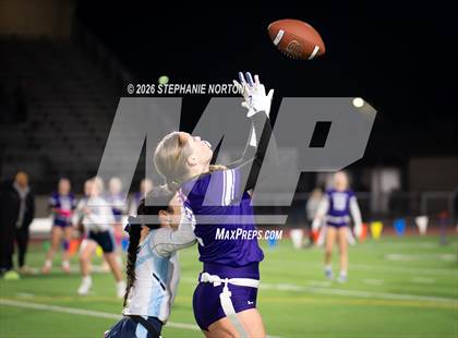 Thumbnail 3 in Olympia @ Sumner photogallery.