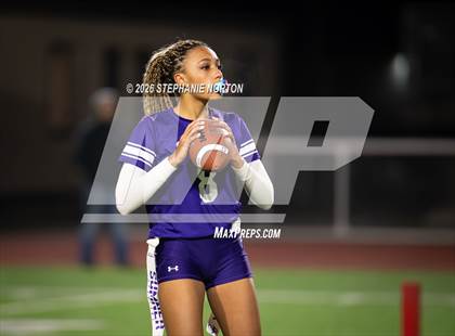 Thumbnail 2 in Olympia @ Sumner photogallery.