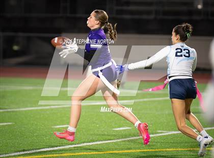 Thumbnail 2 in Olympia @ Sumner photogallery.