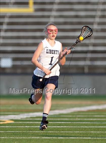 Thumbnail 1 in Oregon Episcopal vs. Liberty photogallery.
