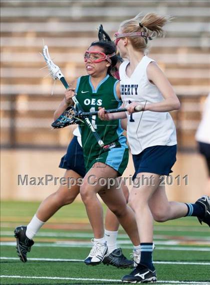 Thumbnail 3 in Oregon Episcopal vs. Liberty photogallery.