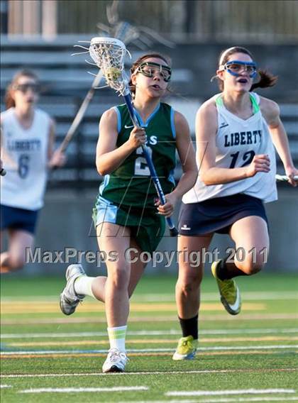Thumbnail 2 in Oregon Episcopal vs. Liberty photogallery.