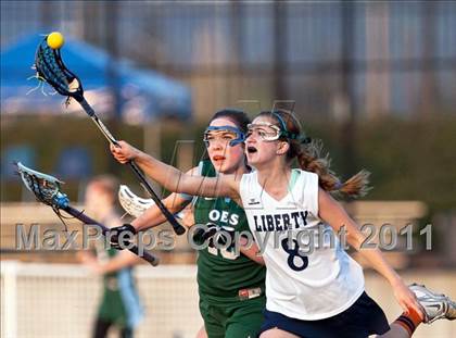 Thumbnail 3 in Oregon Episcopal vs. Liberty photogallery.