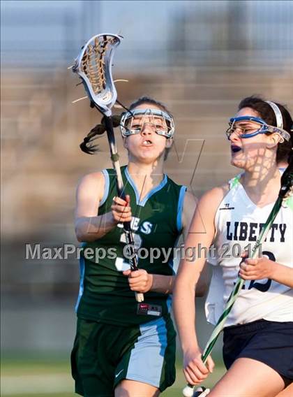 Thumbnail 3 in Oregon Episcopal vs. Liberty photogallery.