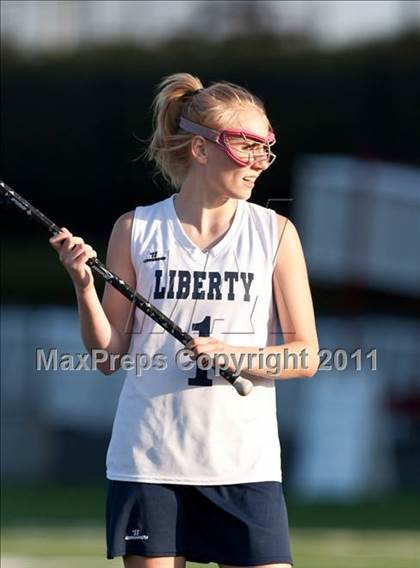 Thumbnail 1 in Oregon Episcopal vs. Liberty photogallery.