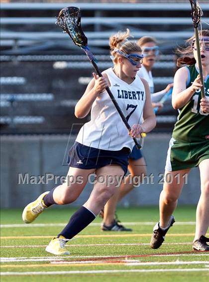 Thumbnail 3 in Oregon Episcopal vs. Liberty photogallery.