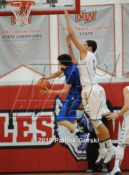 Thumbnail 3 in Highland Park vs Lake Forest (McDonald's City-Suburban Showdown) photogallery.