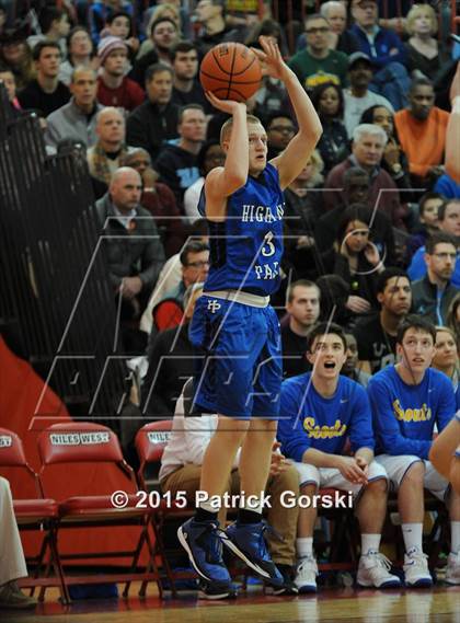 Thumbnail 3 in Highland Park vs Lake Forest (McDonald's City-Suburban Showdown) photogallery.