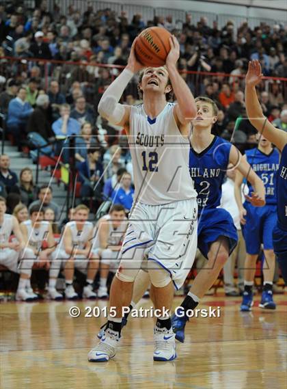 Thumbnail 1 in Highland Park vs Lake Forest (McDonald's City-Suburban Showdown) photogallery.