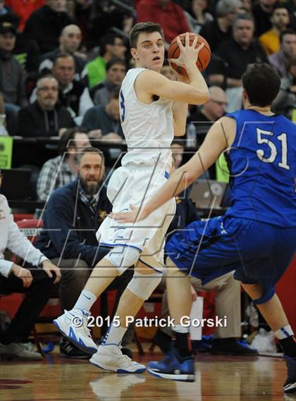 Thumbnail 1 in Highland Park vs Lake Forest (McDonald's City-Suburban Showdown) photogallery.