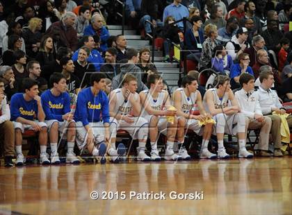 Thumbnail 1 in Highland Park vs Lake Forest (McDonald's City-Suburban Showdown) photogallery.