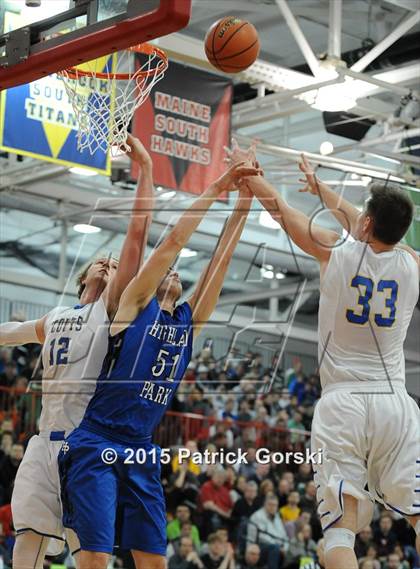 Thumbnail 2 in Highland Park vs Lake Forest (McDonald's City-Suburban Showdown) photogallery.