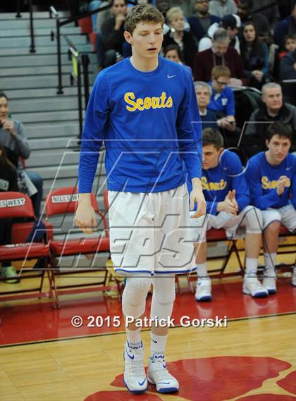 Thumbnail 2 in Highland Park vs Lake Forest (McDonald's City-Suburban Showdown) photogallery.
