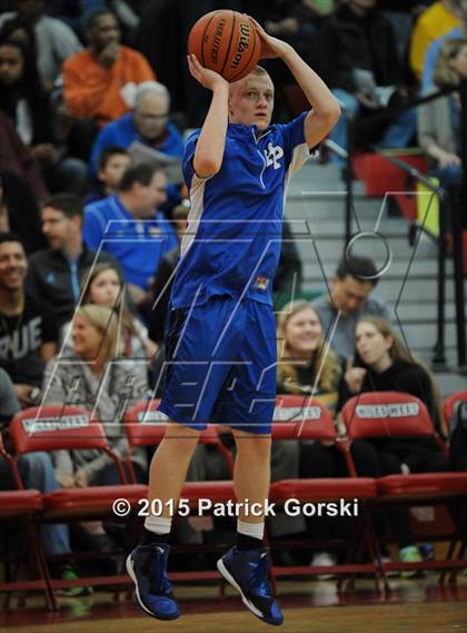 Thumbnail 2 in Highland Park vs Lake Forest (McDonald's City-Suburban Showdown) photogallery.