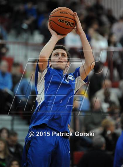 Thumbnail 1 in Highland Park vs Lake Forest (McDonald's City-Suburban Showdown) photogallery.