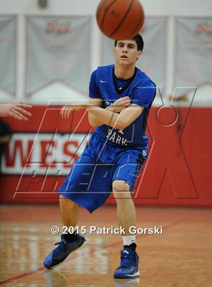 Thumbnail 2 in Highland Park vs Lake Forest (McDonald's City-Suburban Showdown) photogallery.