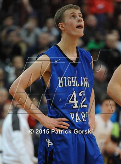 Thumbnail 1 in Highland Park vs Lake Forest (McDonald's City-Suburban Showdown) photogallery.