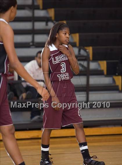 Thumbnail 3 in Liberty Tech Magnet vs Lake County (Dyersburg Tournament) photogallery.
