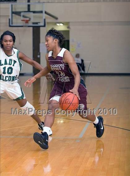 Thumbnail 1 in Liberty Tech Magnet vs Lake County (Dyersburg Tournament) photogallery.