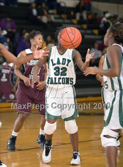 Thumbnail 3 in Liberty Tech Magnet vs Lake County (Dyersburg Tournament) photogallery.