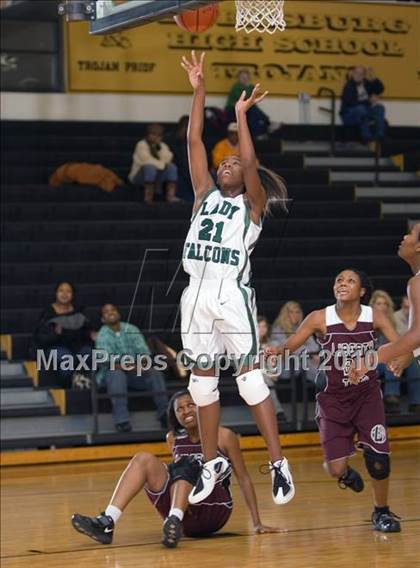 Thumbnail 3 in Liberty Tech Magnet vs Lake County (Dyersburg Tournament) photogallery.
