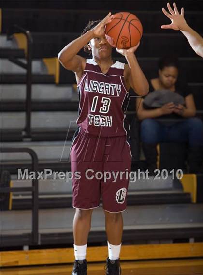 Thumbnail 2 in Liberty Tech Magnet vs Lake County (Dyersburg Tournament) photogallery.
