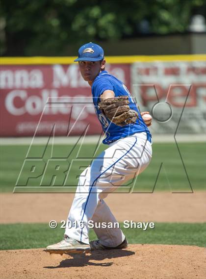 Thumbnail 1 in Oxford vs. St. John Paul II (MIAA Division 4 Final) photogallery.