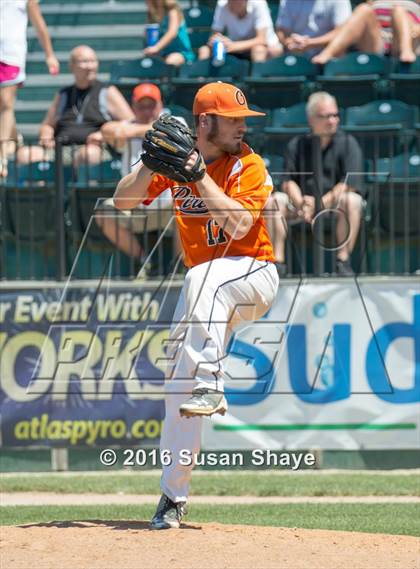 Thumbnail 2 in Oxford vs. St. John Paul II (MIAA Division 4 Final) photogallery.