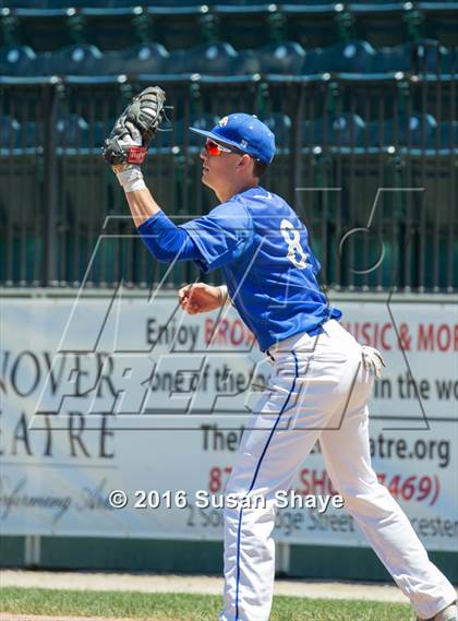 Thumbnail 3 in Oxford vs. St. John Paul II (MIAA Division 4 Final) photogallery.