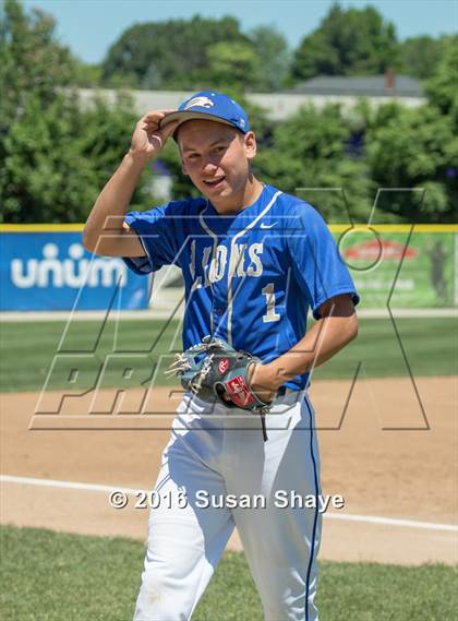 Thumbnail 3 in Oxford vs. St. John Paul II (MIAA Division 4 Final) photogallery.